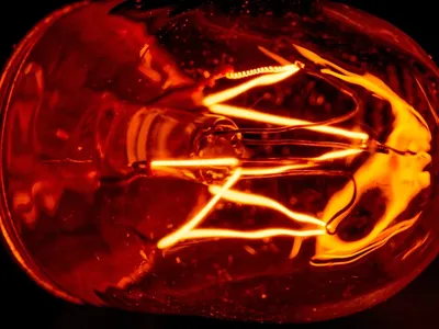 Luz Eléctrica  de Inducción
