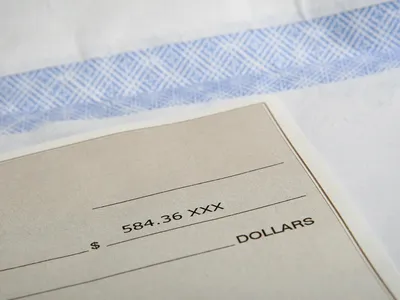 Cheque para acreditar en cuenta